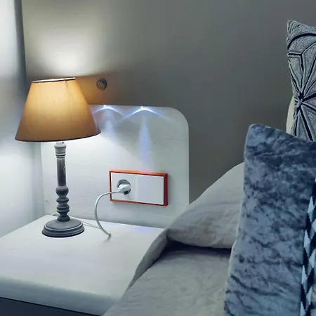 Exquisito By Edeal Homes Apartment Denia