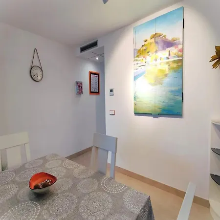 Exquisito By Edeal Homes 公寓 德尼亚