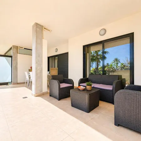 Exquisito By Edeal Homes 公寓