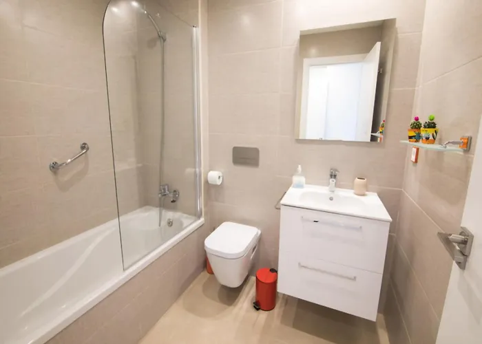 Exquisito By Edeal Homes アパート *